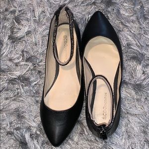 BCBG Slight Wear Black Flats 🌚